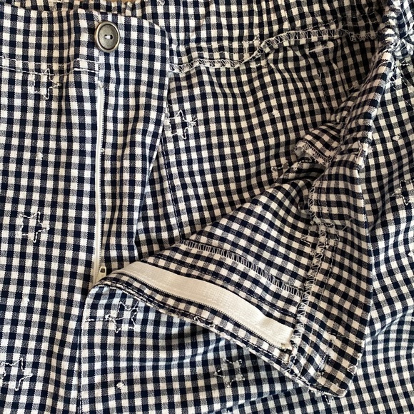 Vintage SagHarbor checkered Capris - Picture 7 of 10